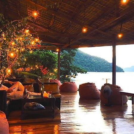Makulay Lodge And Villas El Nido Exterior photo